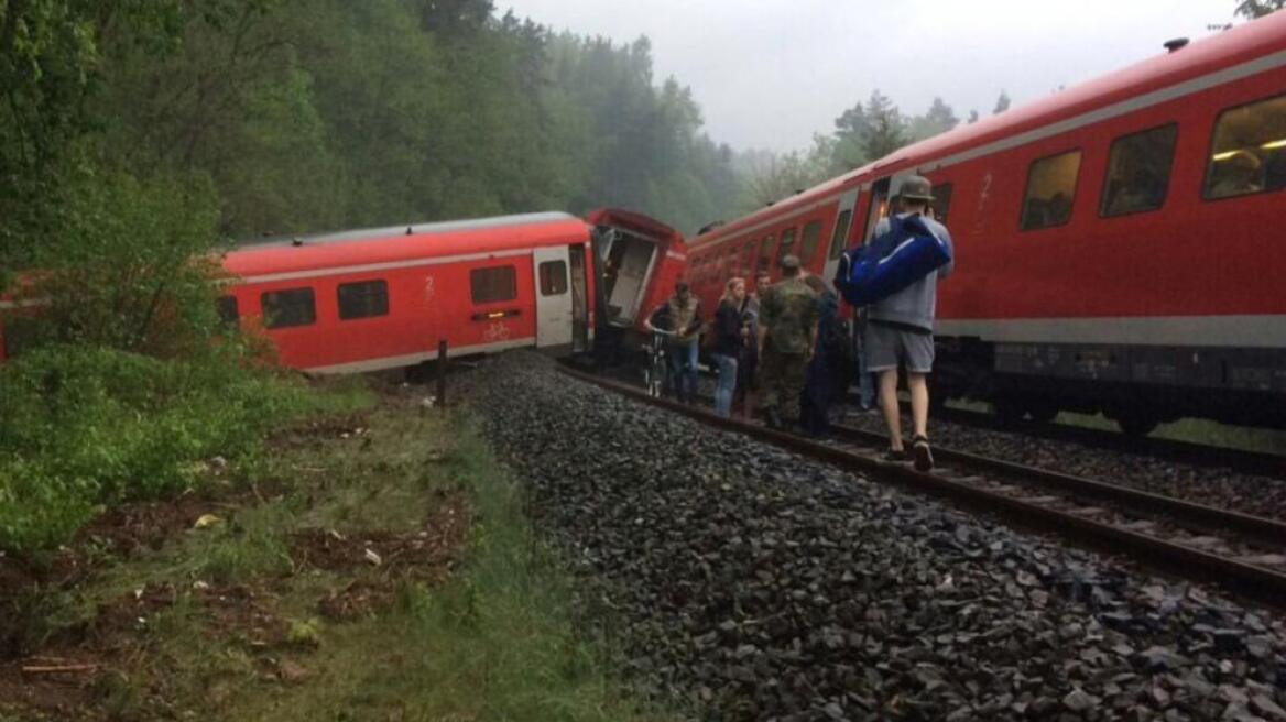 Γερμανία: Εκτροχιασμός τρένου στη Θουριγγία - Πολλοί τραυματίες